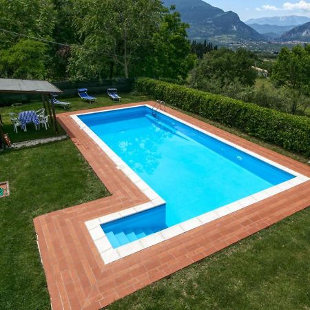 Belvilla By Oyo Villa Insieme San Valentino in Abruzzo Citeriore Екстер'єр фото